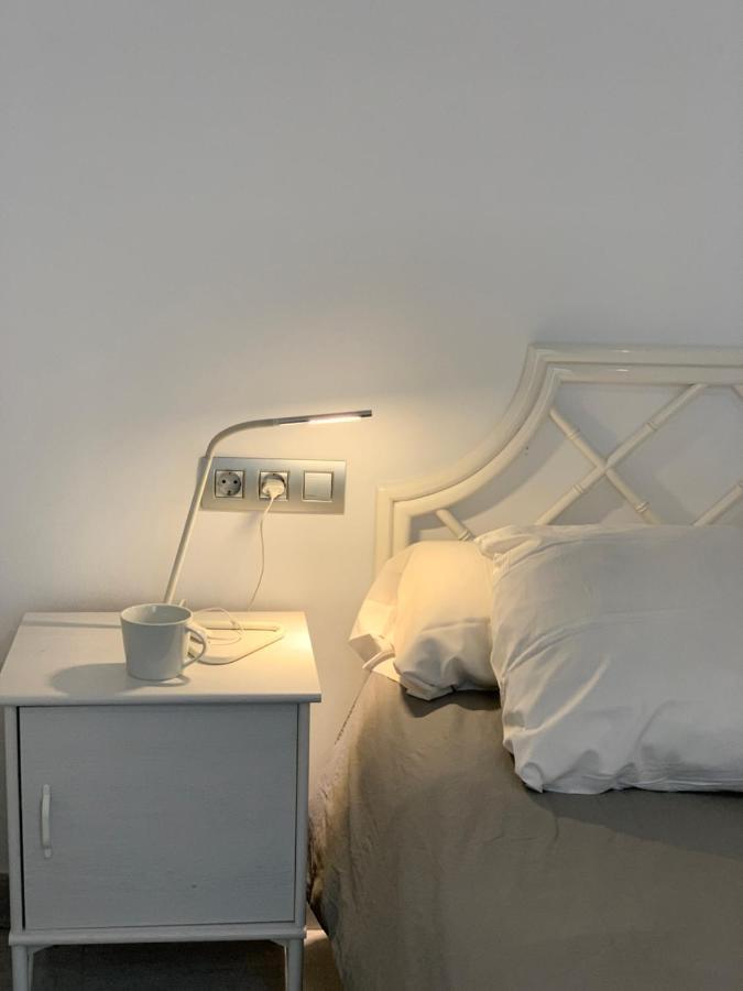 Apartaments El Cine Roses Esterno foto